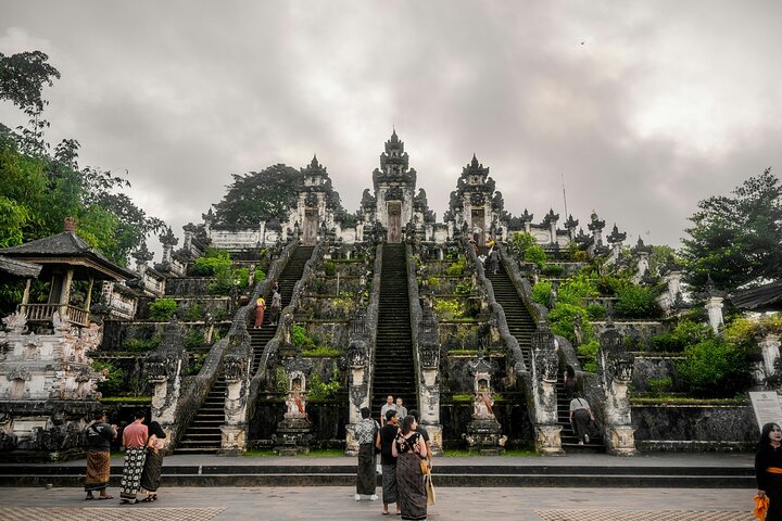 Lempuyang Temple gates against East Bali mountain backdrop